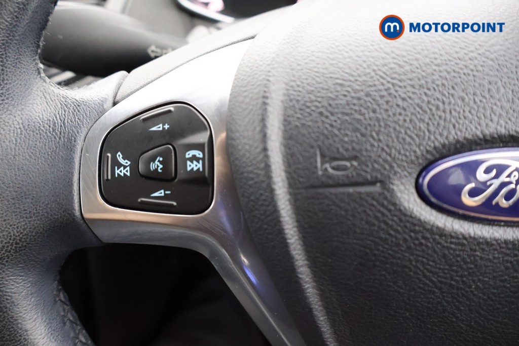 Ford Fiesta Zetec Automatic Petrol Hatchback - Stock Number (1579053) - 2nd supplementary image