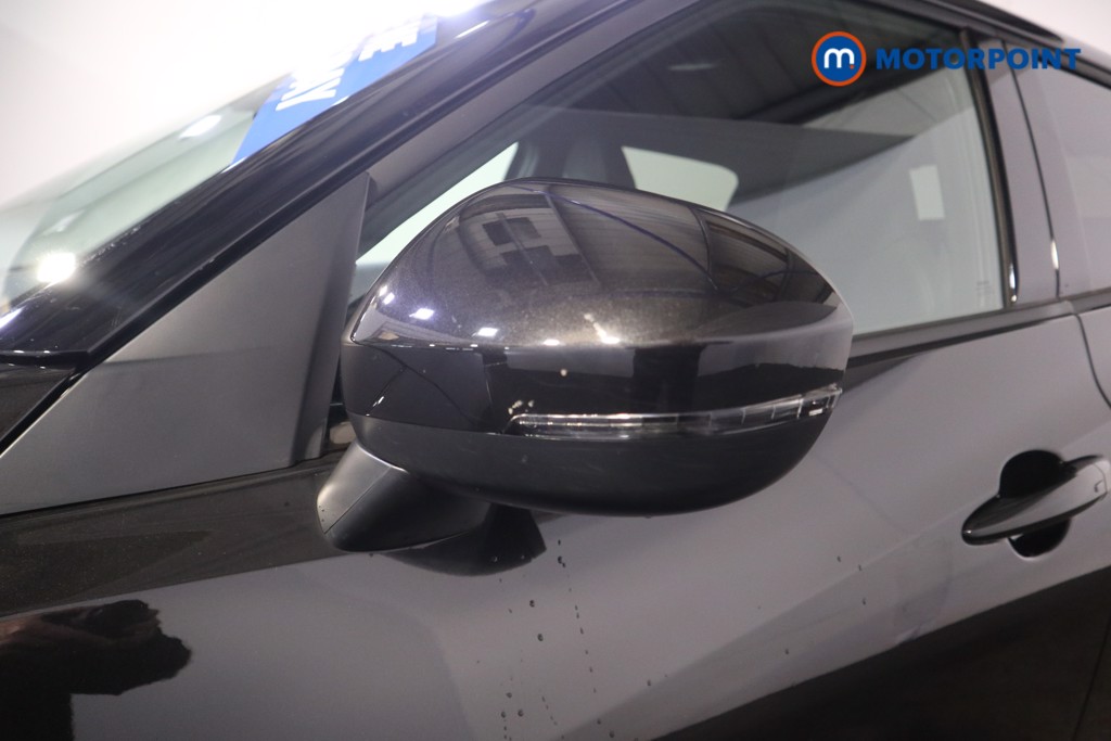 Nissan Juke N-Connecta Automatic Petrol SUV - Stock Number (1579055) - 23rd supplementary image