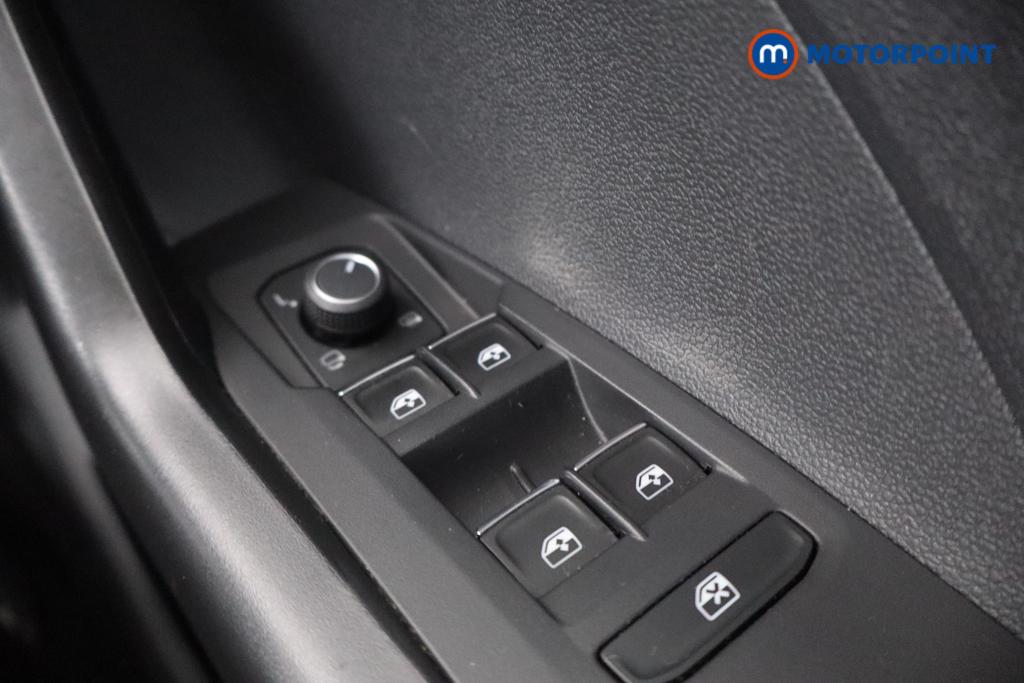 Volkswagen T-Cross SEL Manual Petrol SUV - Stock Number (1579756) - 12th supplementary image