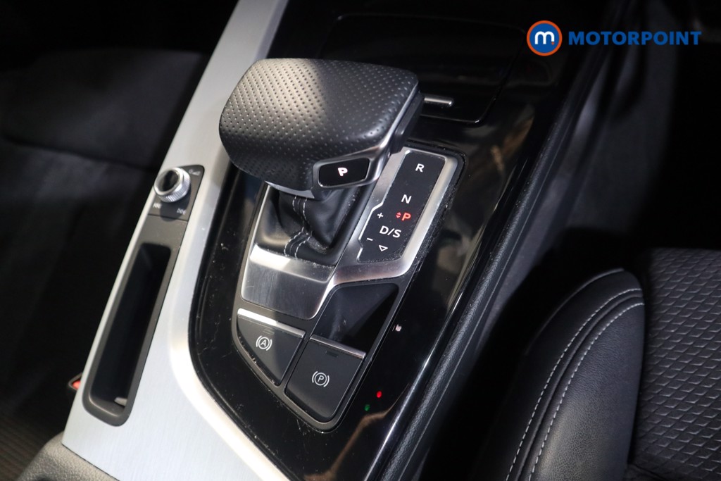 Audi A4 S Line Automatic Diesel Estate - Stock Number (1579858) - 8th supplementary image