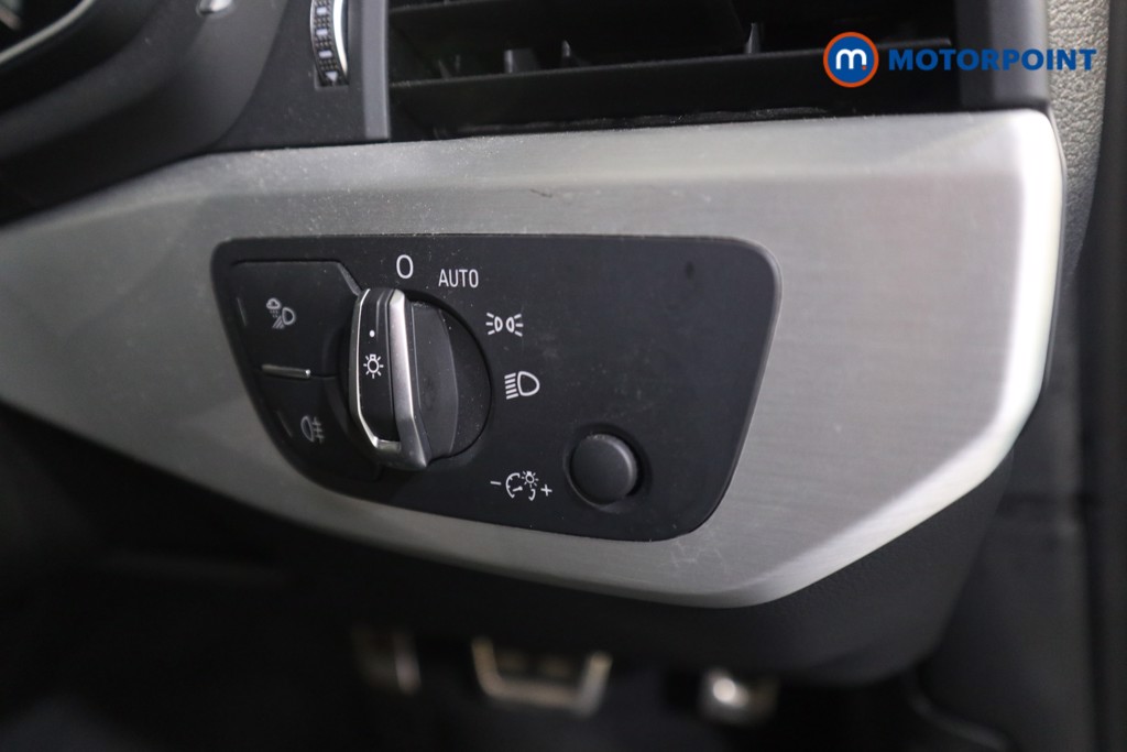 Audi A4 S Line Automatic Diesel Estate - Stock Number (1579858) - 9th supplementary image
