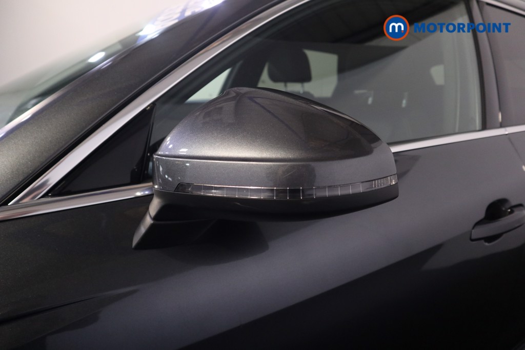 Audi A4 S Line Automatic Diesel Estate - Stock Number (1579858) - 25th supplementary image