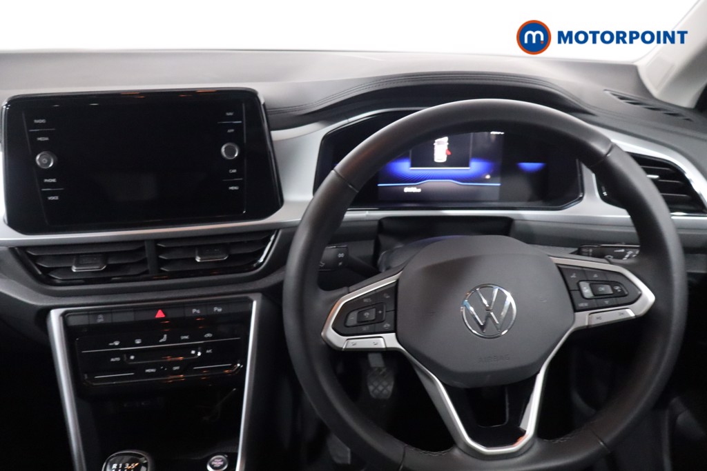 Volkswagen T-Roc Match Manual Petrol SUV - Stock Number (1579892) - 3rd supplementary image