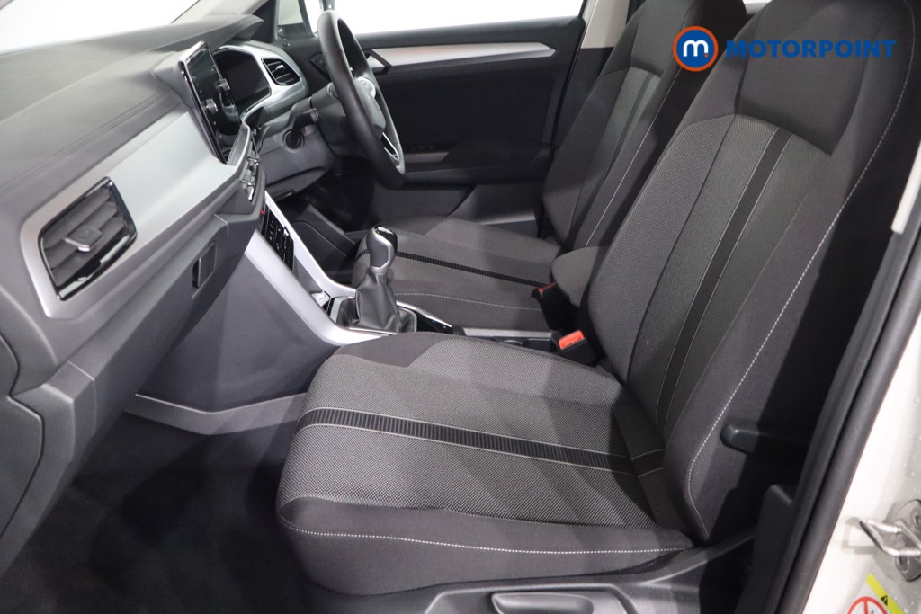 Volkswagen T-Roc Match Manual Petrol SUV - Stock Number (1579892) - 4th supplementary image