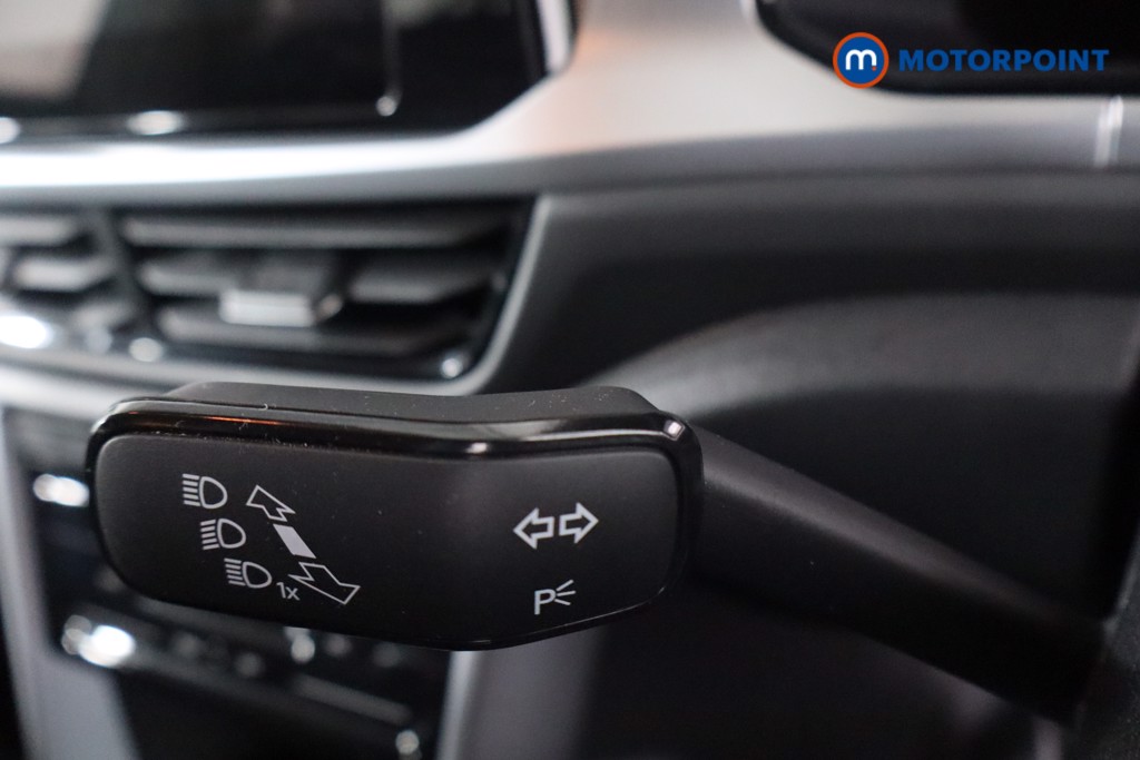 Volkswagen T-Roc Match Manual Petrol SUV - Stock Number (1579892) - 19th supplementary image