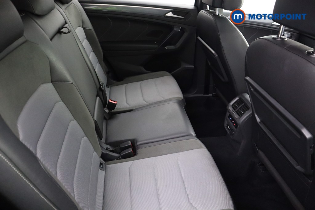 Volkswagen Tiguan Allspace R-Line Tech Automatic Petrol SUV - Stock Number (1580024) - 15th supplementary image