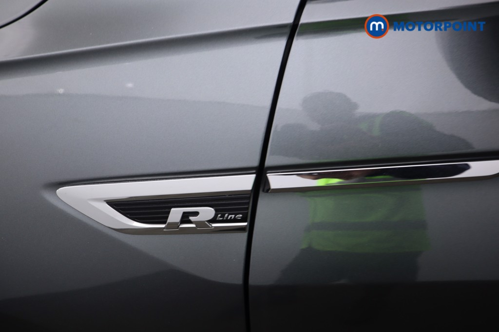Volkswagen Tiguan Allspace R-Line Tech Automatic Petrol SUV - Stock Number (1580024) - 22nd supplementary image