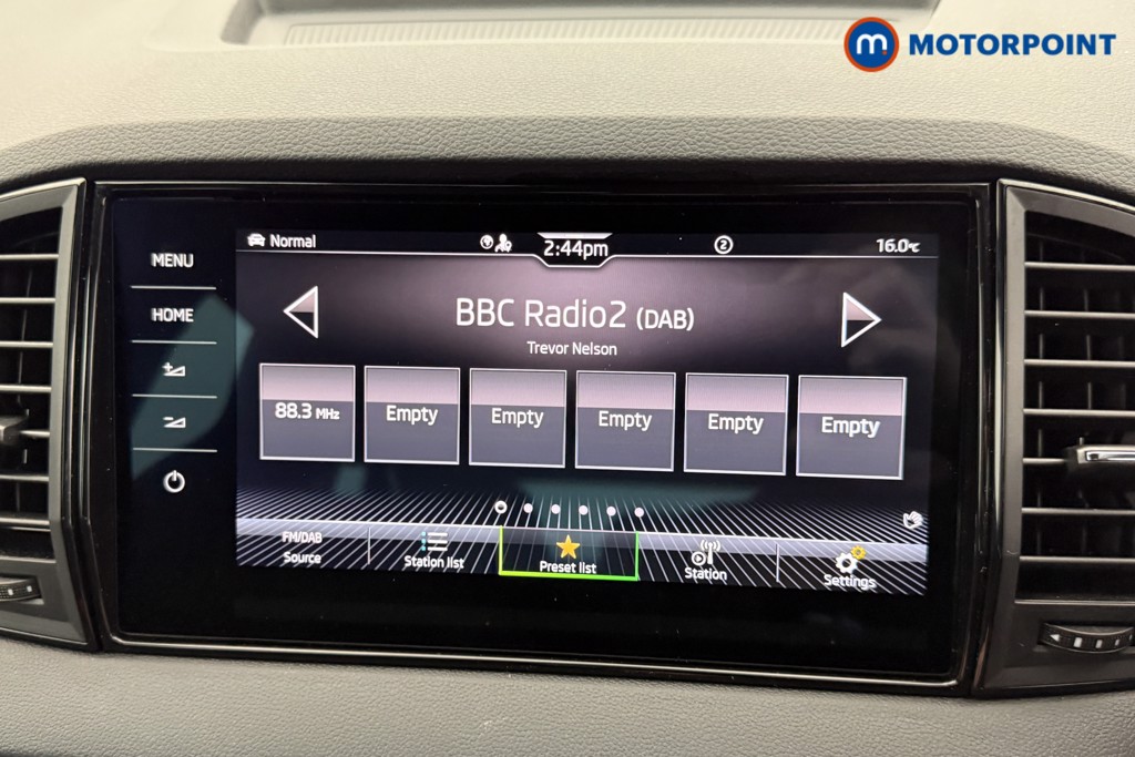 Skoda Karoq Sportline Edition Automatic Petrol SUV - Stock Number (1580028) - 6th supplementary image