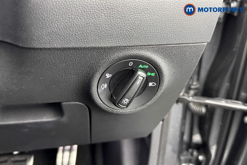Skoda Karoq Sportline Edition Automatic Petrol SUV - Stock Number (1580028) - 16th supplementary image