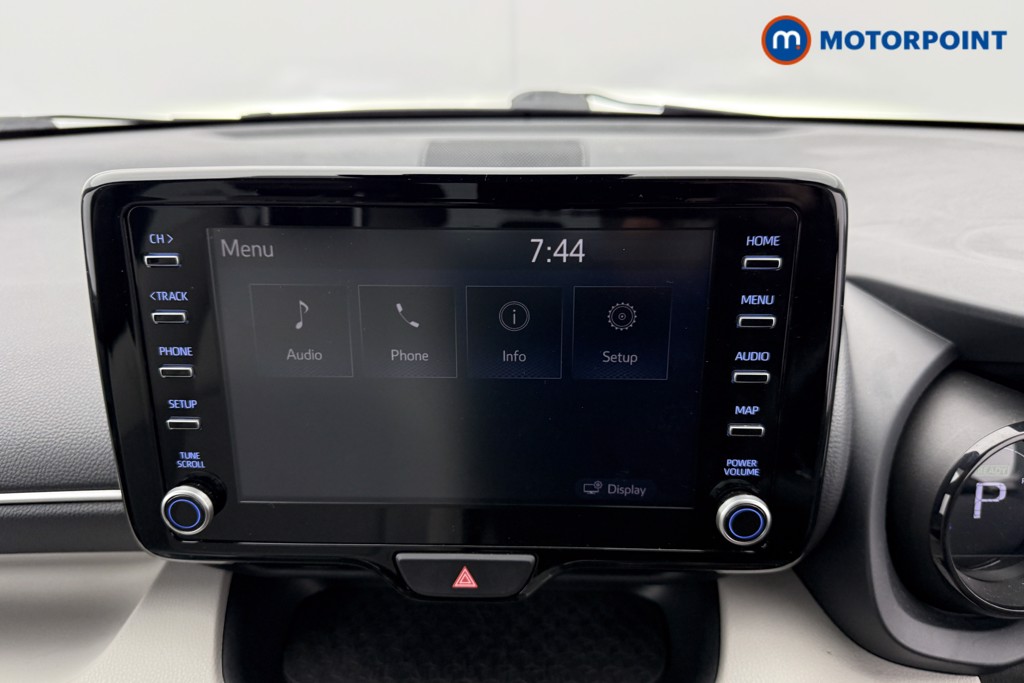 Toyota Yaris Excel Automatic Petrol-Electric Hybrid Hatchback - Stock Number (1580283) - 7th supplementary image