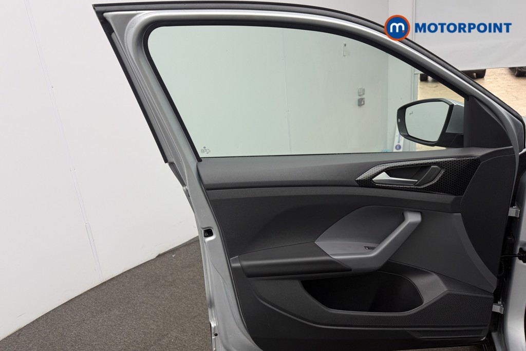 Volkswagen T-Cross SEL Automatic Petrol SUV - Stock Number (1580473) - 3rd supplementary image