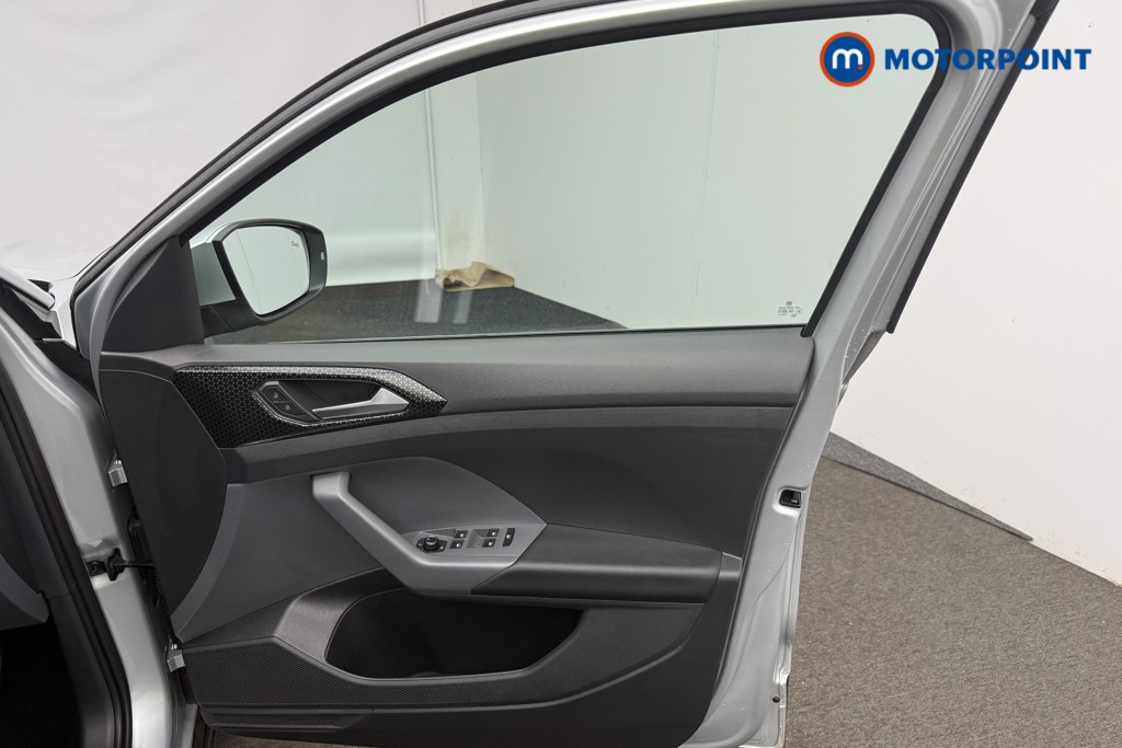 Volkswagen T-Cross SEL Automatic Petrol SUV - Stock Number (1580473) - 15th supplementary image