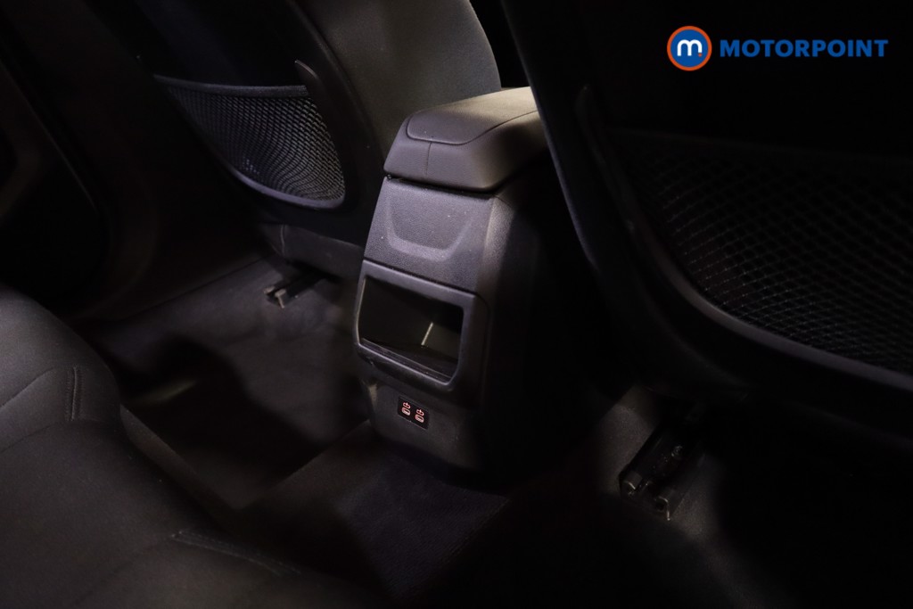 BMW 1 Series SE Manual Petrol Hatchback - Stock Number (1580486) - 31st supplementary image