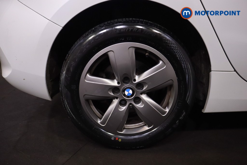 BMW 1 Series SE Manual Petrol Hatchback - Stock Number (1580486) - 33rd supplementary image