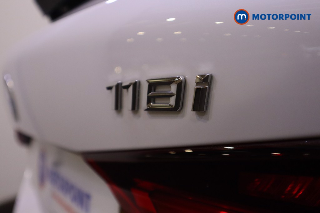 BMW 1 Series SE Manual Petrol Hatchback - Stock Number (1580486) - 39th supplementary image