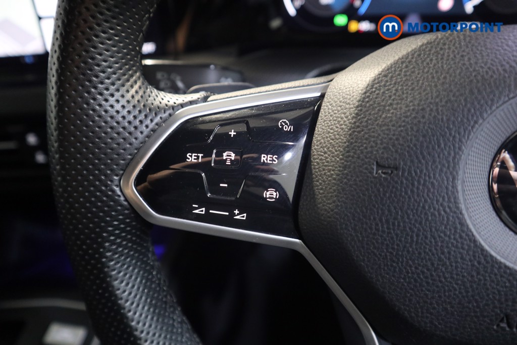 Volkswagen Golf R-Line Automatic Diesel Estate - Stock Number (1580584) - 3rd supplementary image