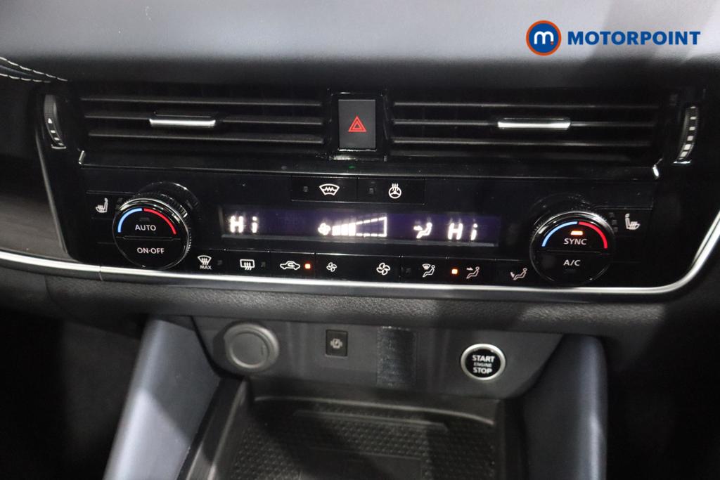 Nissan Qashqai Tekna Manual Petrol SUV - Stock Number (1580742) - 3rd supplementary image
