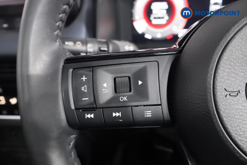Nissan Qashqai Tekna Manual Petrol SUV - Stock Number (1580742) - 7th supplementary image