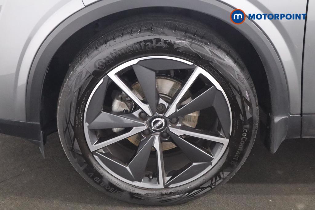 Nissan Qashqai Tekna Manual Petrol SUV - Stock Number (1580742) - 22nd supplementary image