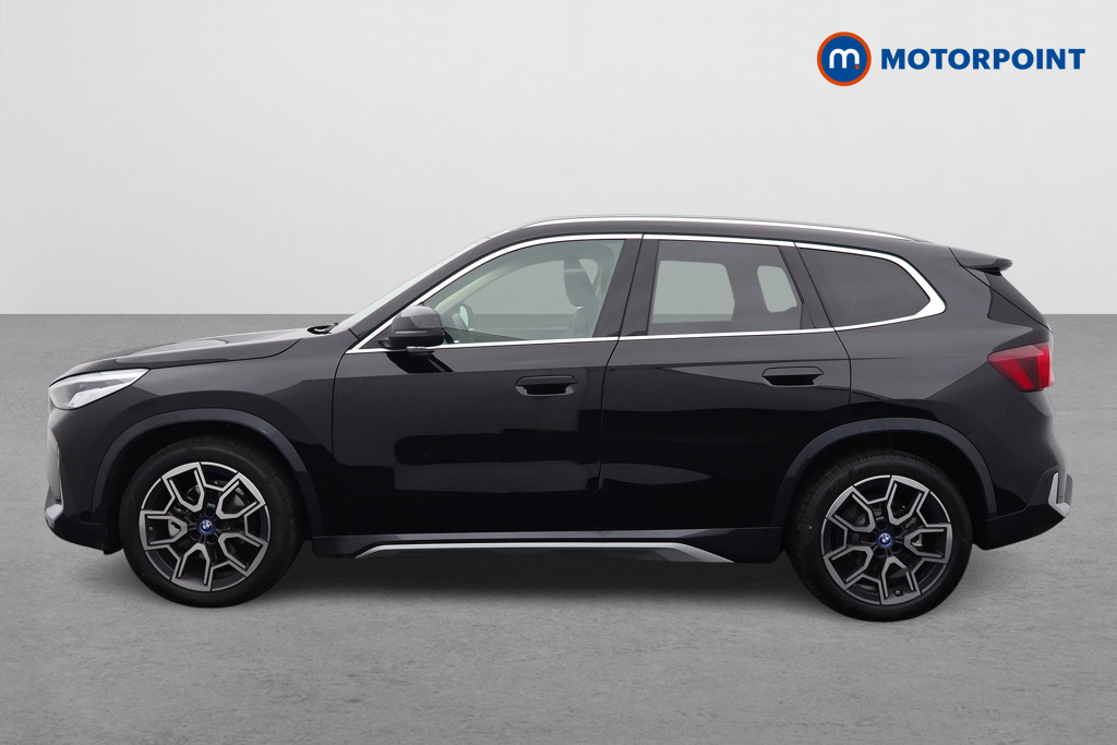 BMW IX1 Xline Automatic Electric SUV - Stock Number (1580796) - Passenger side