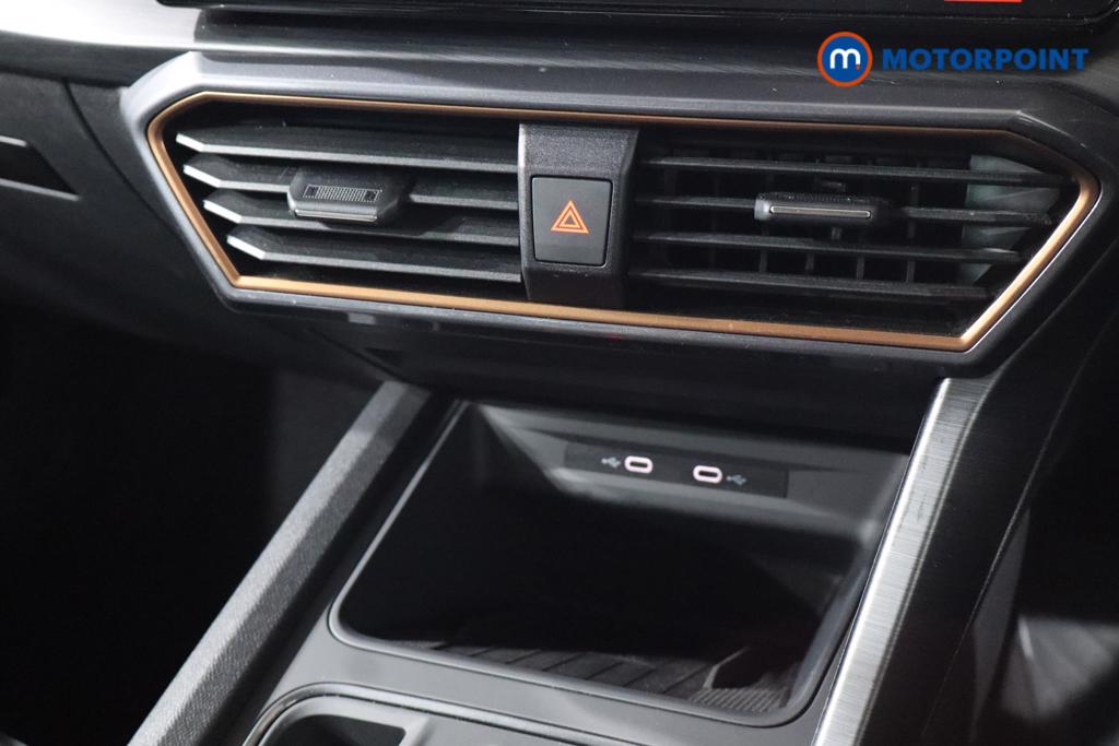 Cupra Formentor V2 Automatic Petrol Plug-In Hybrid SUV - Stock Number (1580798) - 4th supplementary image