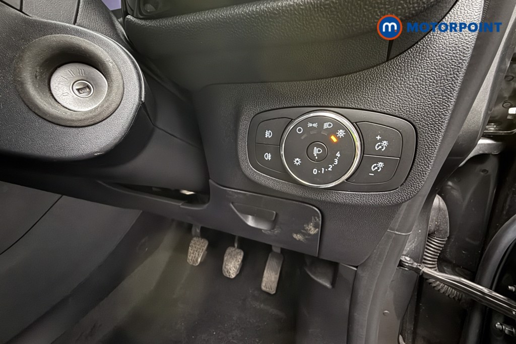 Ford Fiesta Trend Manual Petrol Hatchback - Stock Number (1580876) - 19th supplementary image