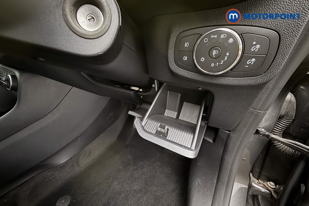 Ford Fiesta Trend Manual Petrol Hatchback - Stock Number (1580876) - 20th supplementary image