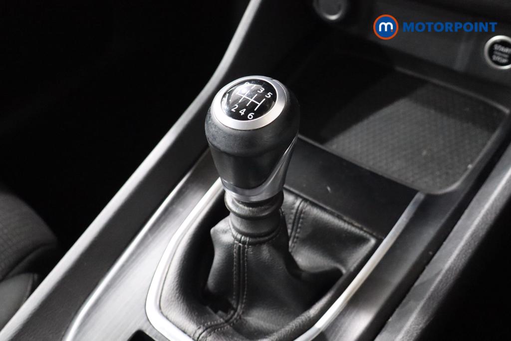 Nissan Qashqai Acenta Premium Manual Petrol SUV - Stock Number (1580890) - 5th supplementary image