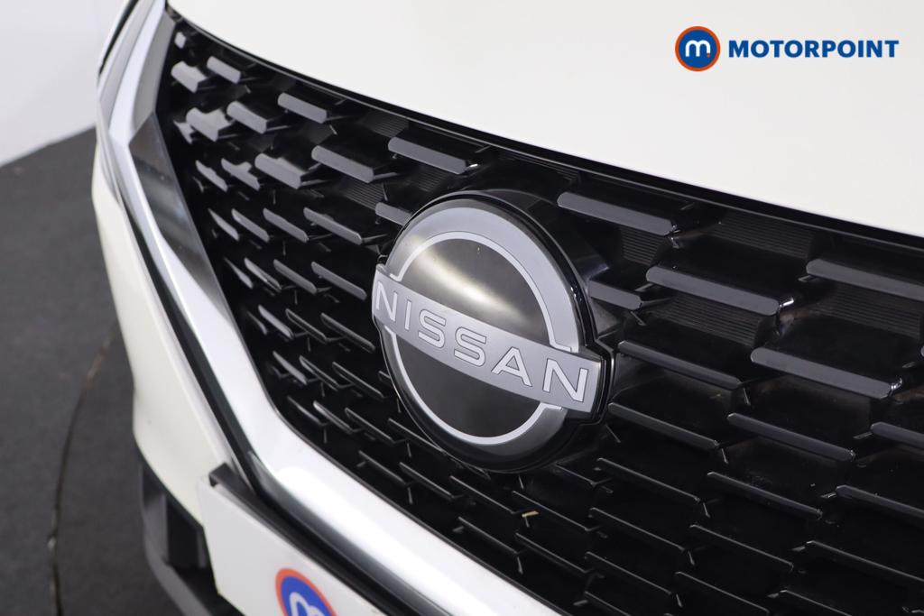 Nissan Qashqai Acenta Premium Manual Petrol SUV - Stock Number (1580890) - 19th supplementary image