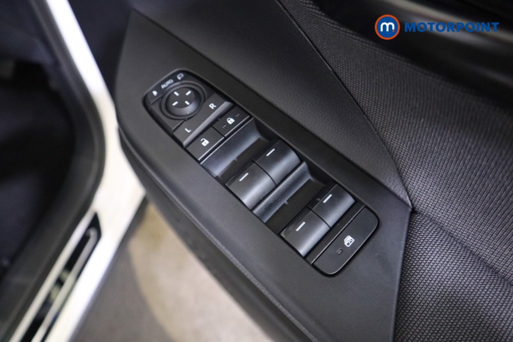 Toyota C-Hr Design Automatic Petrol Plug-In Hybrid SUV - Stock Number (1580921) - 10th supplementary image