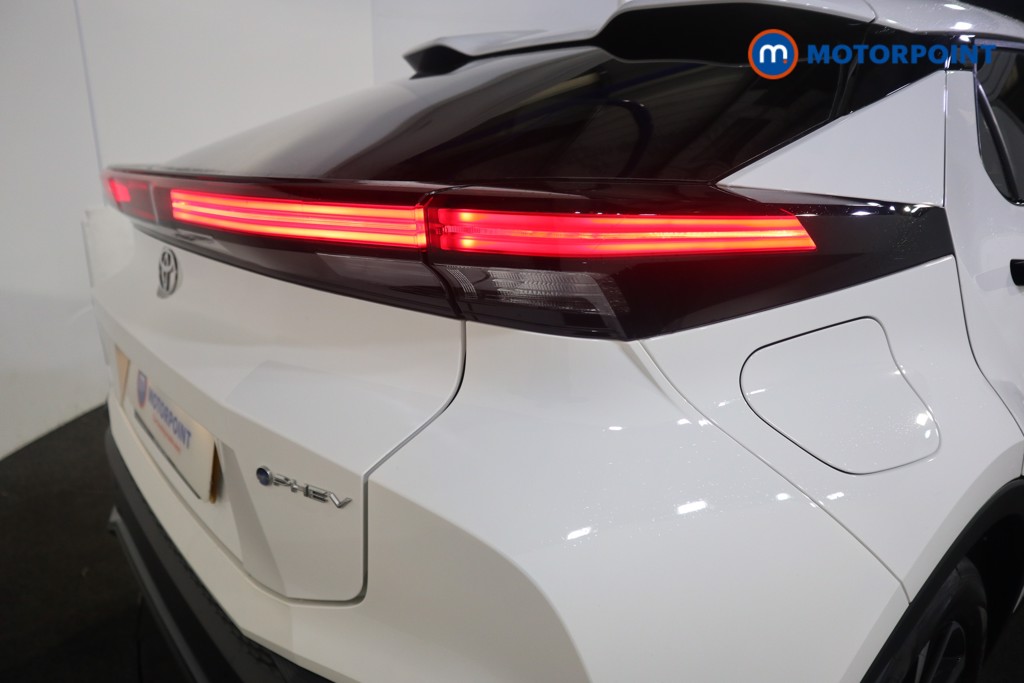Toyota C-Hr Design Automatic Petrol Plug-In Hybrid SUV - Stock Number (1580921) - 22nd supplementary image