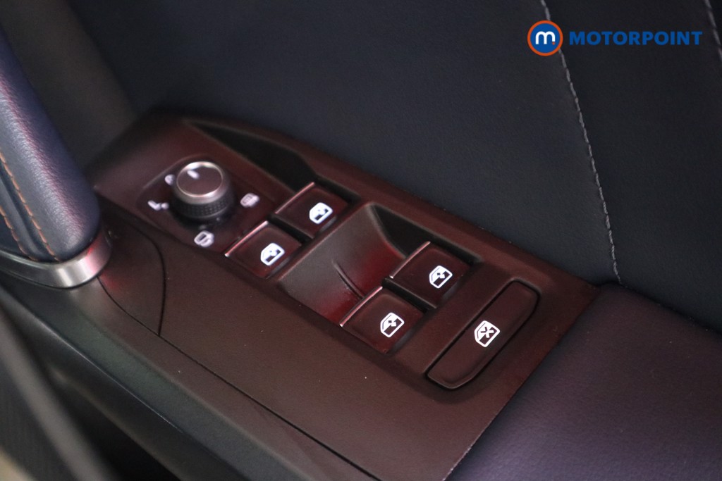 Cupra Formentor V2 Automatic Petrol Plug-In Hybrid SUV - Stock Number (1580958) - 9th supplementary image