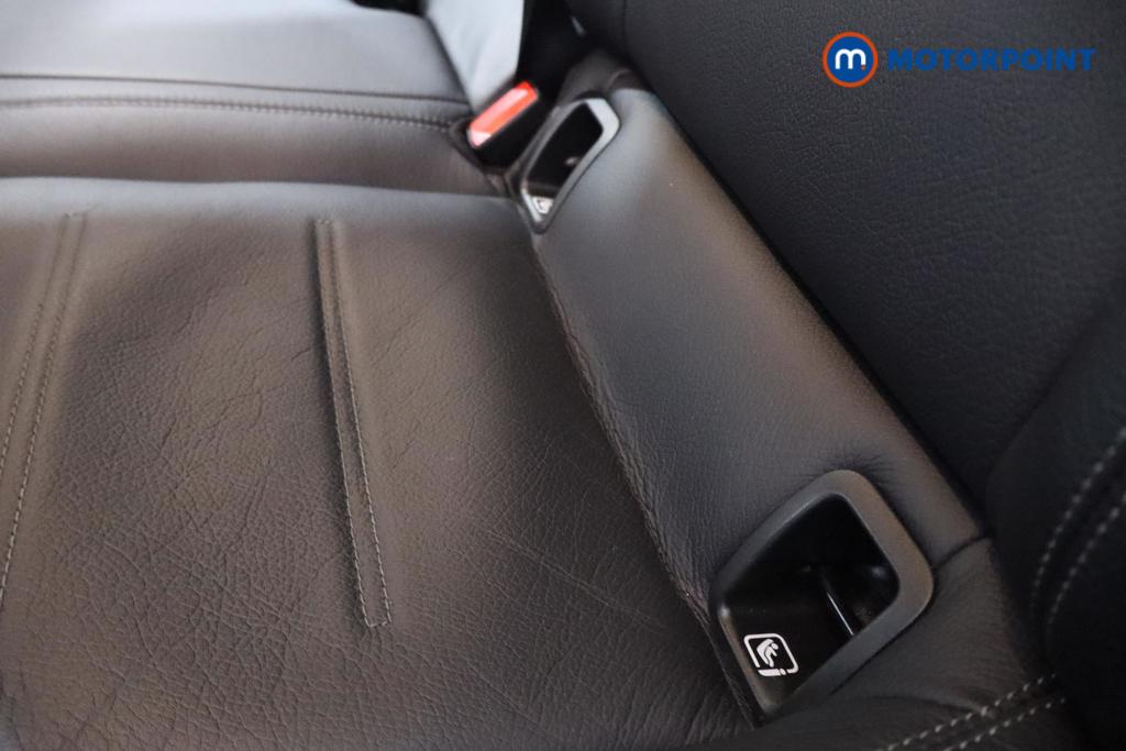 Mercedes-Benz CLA Amg Line Automatic Petrol Coupe - Stock Number (1580980) - 17th supplementary image