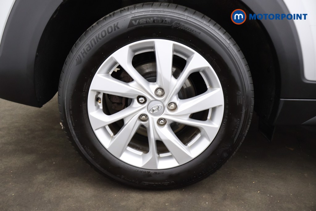 Hyundai Tucson Se Nav Manual Petrol SUV - Stock Number (1581015) - 15th supplementary image