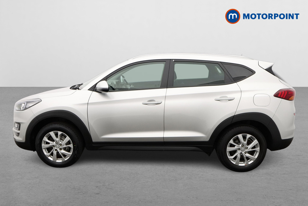 Hyundai Tucson Se Nav Manual Petrol SUV - Stock Number (1581015) - Passenger side