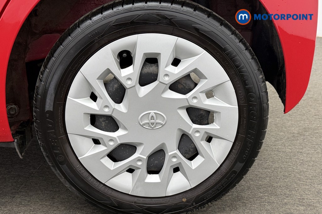 Toyota Aygo X-Play Manual Petrol Hatchback - Stock Number (1581155) - 2nd supplementary image
