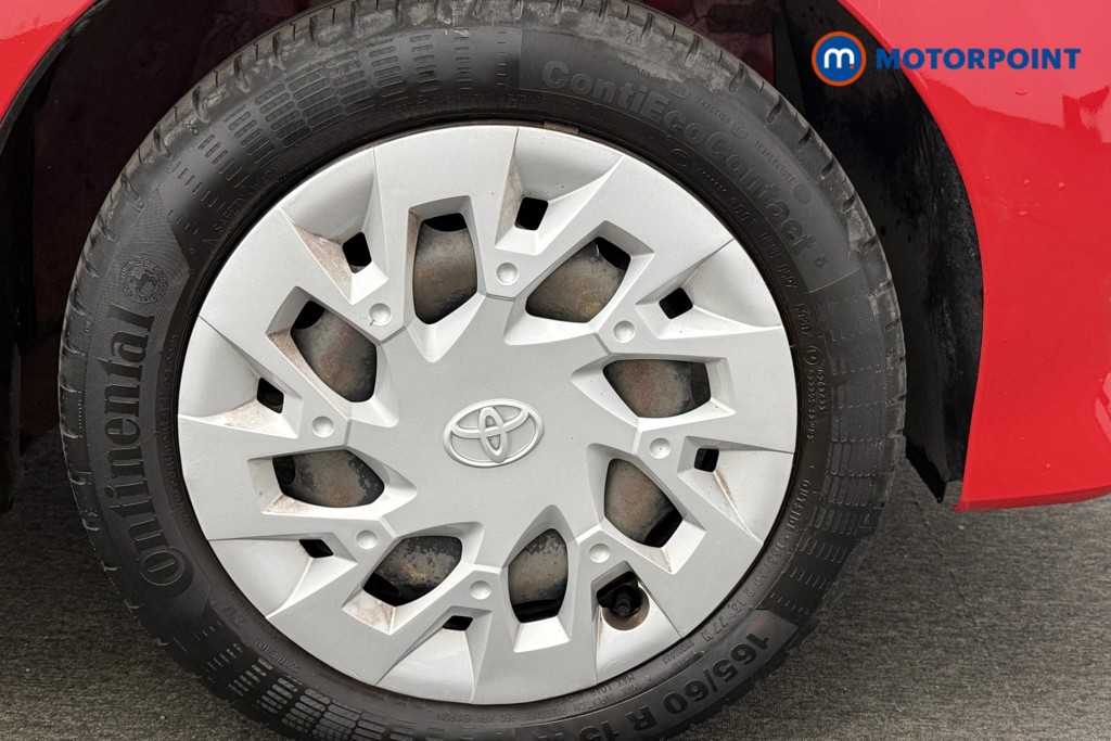Toyota Aygo X-Play Manual Petrol Hatchback - Stock Number (1581155) - 4th supplementary image