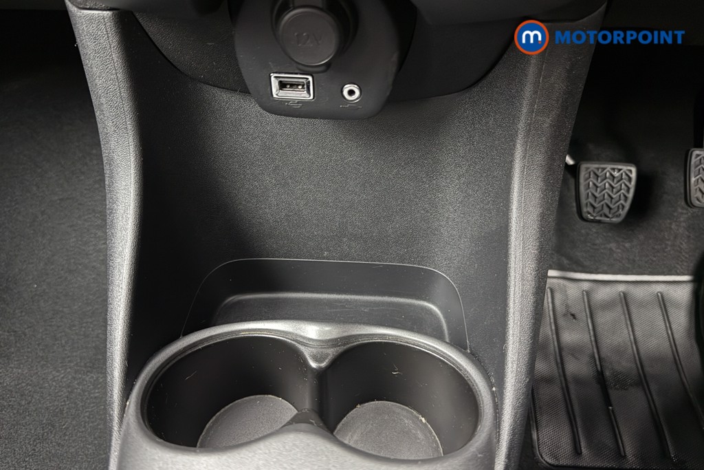Toyota Aygo X-Play Manual Petrol Hatchback - Stock Number (1581155) - 27th supplementary image