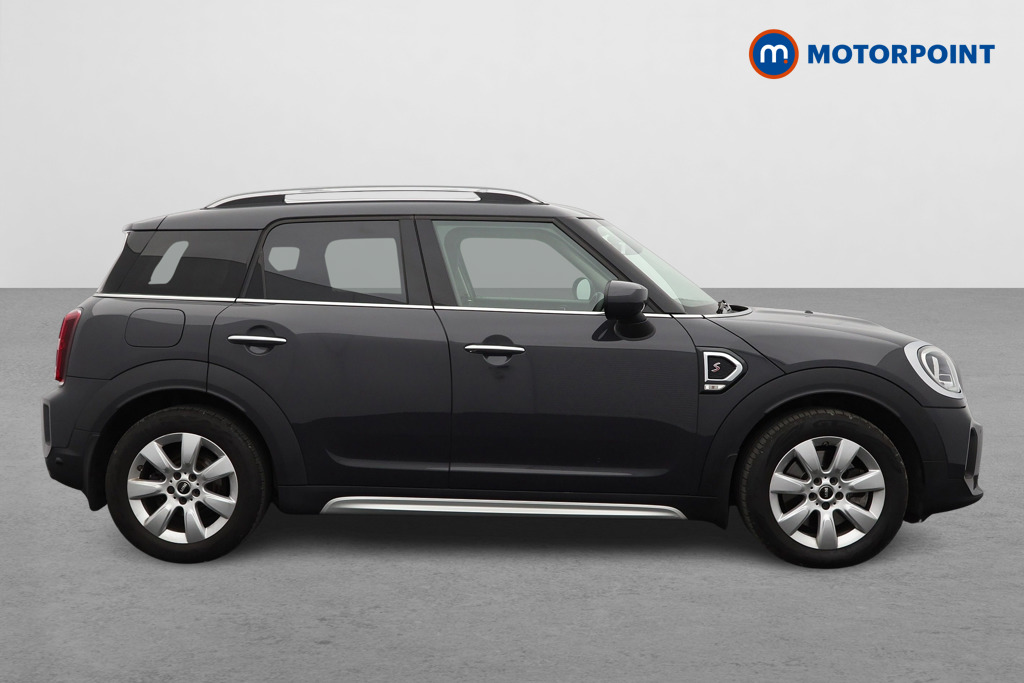 BMW X1 SE Manual Petrol SUV - Stock Number (1581251) - Drivers side