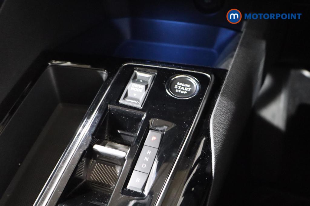Peugeot 3008 Active Automatic Petrol Plug-In Hybrid SUV - Stock Number (1581353) - 5th supplementary image