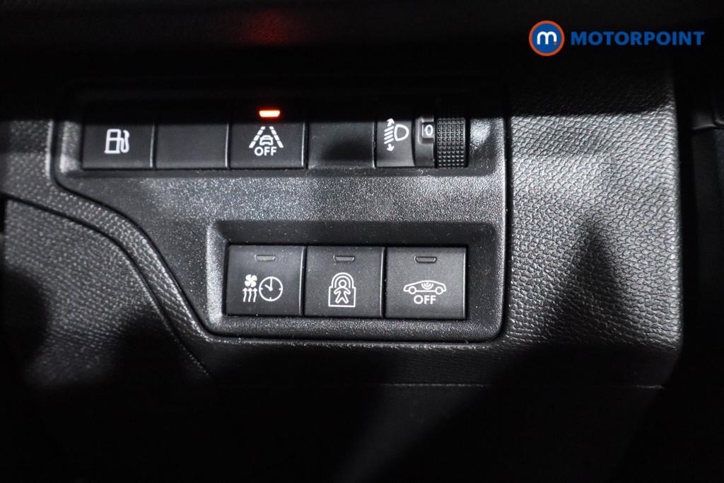 Peugeot 3008 Active Automatic Petrol Plug-In Hybrid SUV - Stock Number (1581353) - 10th supplementary image
