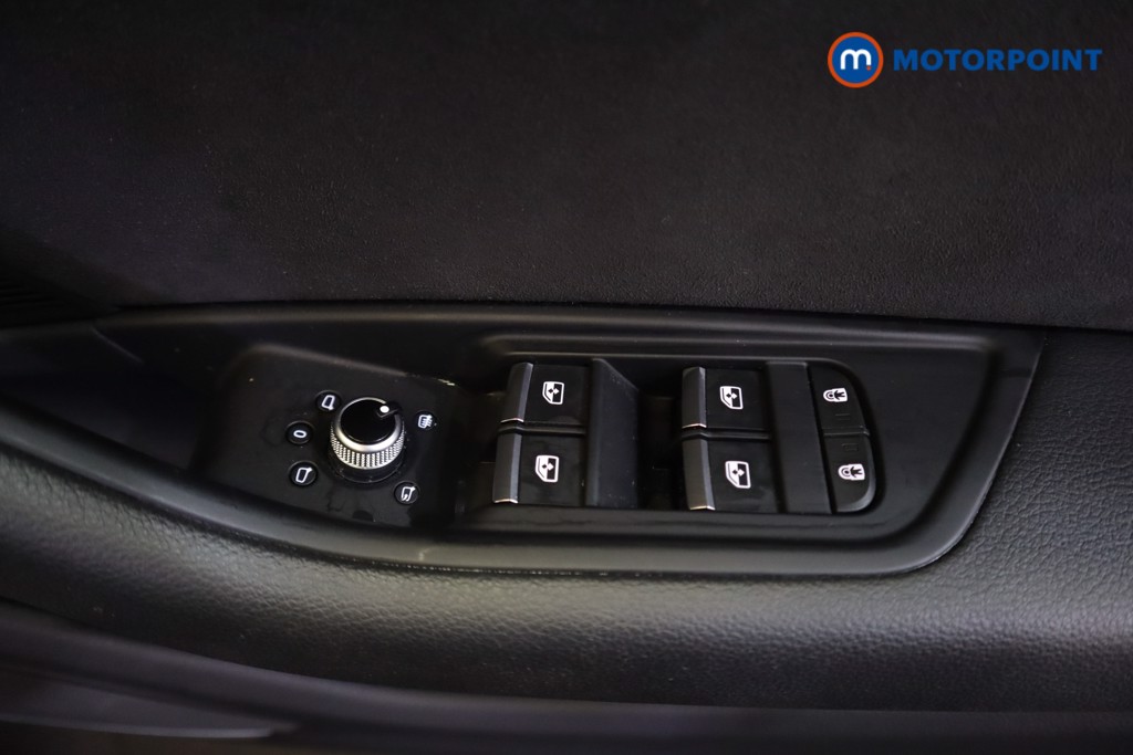 Audi A4 Black Edition Automatic Diesel Saloon - Stock Number (1581534) - 4th supplementary image