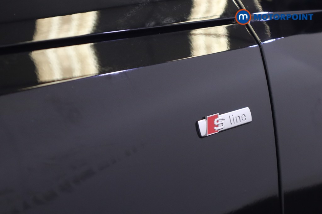 Audi A4 Black Edition Automatic Diesel Saloon - Stock Number (1581534) - 43rd supplementary image