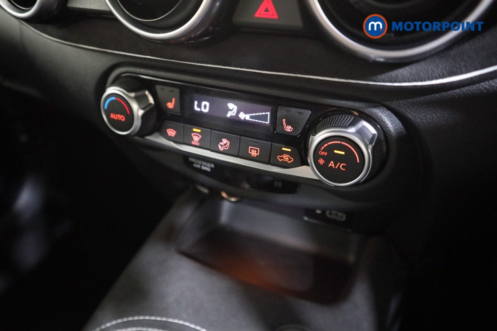 Nissan Juke Tekna-Plus Manual Petrol SUV - Stock Number (1581679) - 7th supplementary image