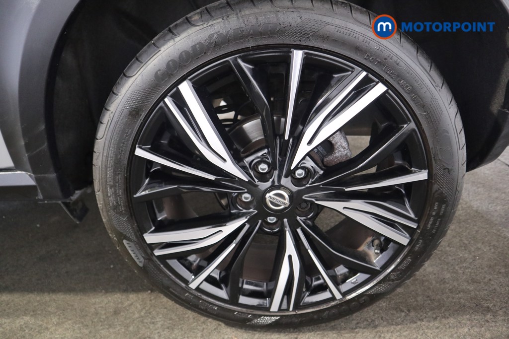 Nissan Juke Tekna-Plus Manual Petrol SUV - Stock Number (1581679) - 18th supplementary image