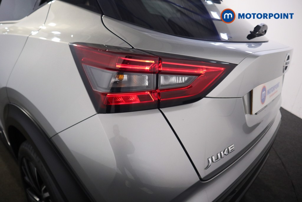 Nissan Juke Tekna-Plus Manual Petrol SUV - Stock Number (1581679) - 21st supplementary image