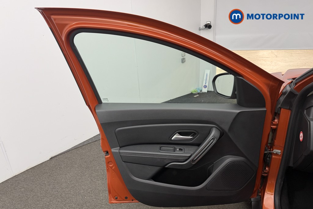 Dacia Duster Prestige Automatic Petrol SUV - Stock Number (1581773) - 3rd supplementary image