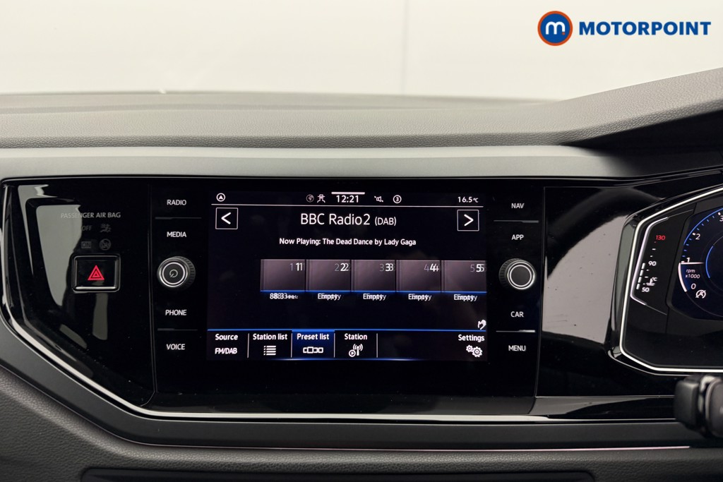 Volkswagen Polo R-Line Manual Petrol Hatchback - Stock Number (1581806) - 6th supplementary image