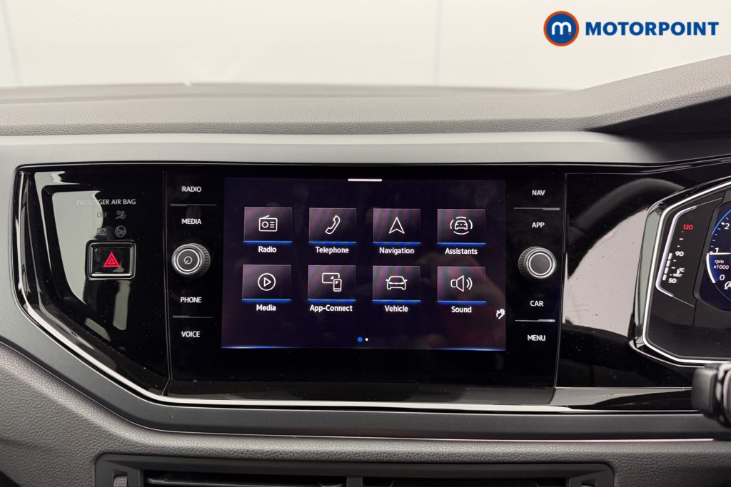 Volkswagen Polo R-Line Manual Petrol Hatchback - Stock Number (1581806) - 11th supplementary image