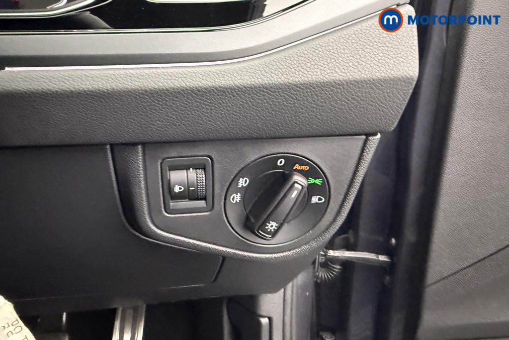 Volkswagen Polo R-Line Manual Petrol Hatchback - Stock Number (1581806) - 16th supplementary image